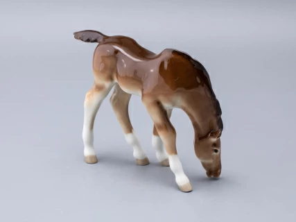 Скульптура Жеребенок пасущийся гнедой арт. 82.01961.00.1, 