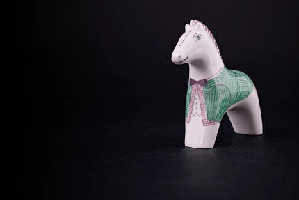 Скульптура Лошадь, Конь в пальто арт 62.07254.00.1