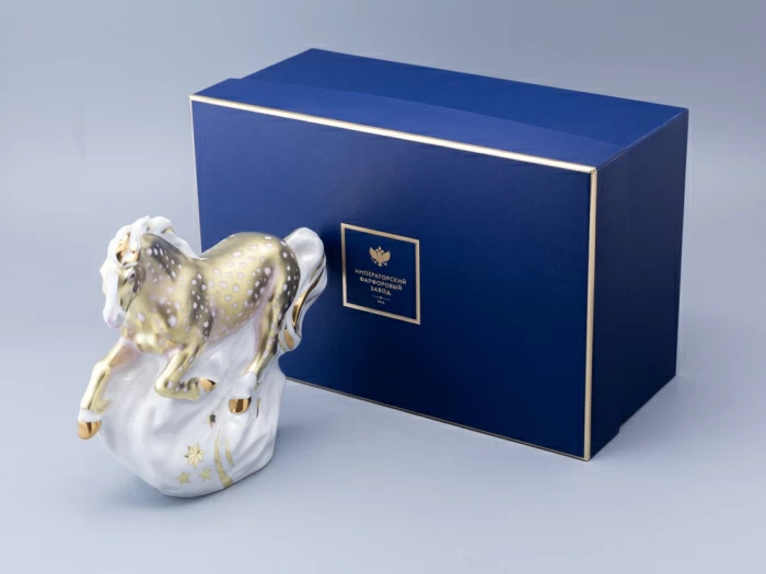 Скульптура Свобода, в подарочной упаковке рисунок Золотая звезда арт. 81.33896.00.1, 