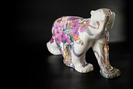 Скульптура Медведь идущий, большой размер, рисунок Цветущая Арктика, арт 62.21613.00.1