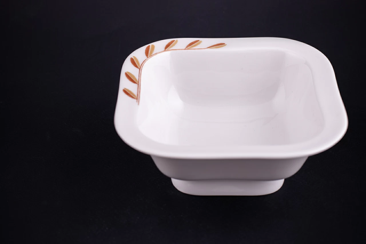 Салатник 145 мм на форме Молодежная, рисунок Сентябрь, арт 70.01998.00.1, 