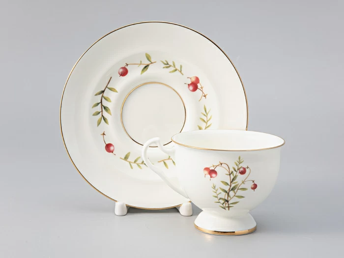 Сервиз чайный форма Айседора рисунок Цветы и ягоды, 6 персон 14 предметов, арт. 81.27538.00.1, 