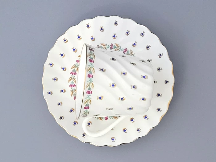 Чашка с блюдцем кофейная 155 мл.,  форма Витая, рисунок Голубые ягодки арт. 81.13975.00.1, 