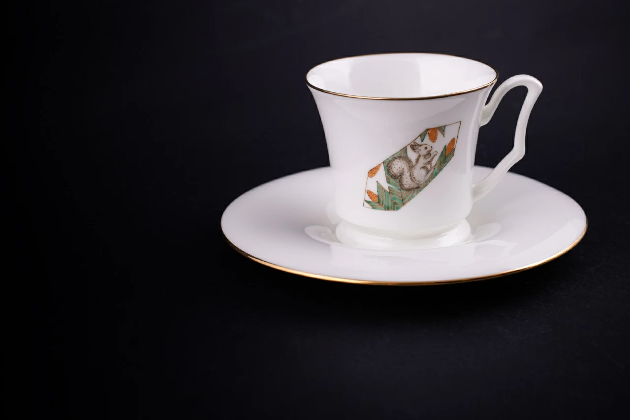 Чашка с блюдцем кофейная, рисунок Конфета Белочка, форма Юлия, арт 61.21056.00.1, 