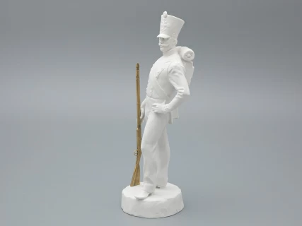 Скульптура  Рядовой русской пехоты Николая I, в подарочной упаковке, рисунок Белый бисквит, арт 81.33426.00.1, 