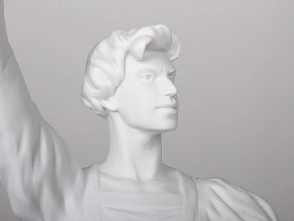 Скульптура Н.М. Цискаридзе 82.86225.00.1