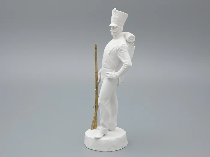 Скульптура  Рядовой русской пехоты Николая I, в подарочной упаковке, рисунок Белый бисквит, арт 81.33426.00.1, 
