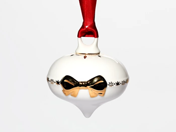 Елочная игрушка в подарочной упаковке, форма Луковица, рисунок Золотой бант, арт. 81.33930.00.1, 