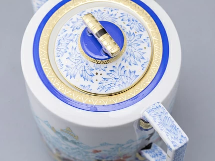 Чайник заварочный, форма Гербовая, рисунок Зимние забавы арт. 80.07795.00.1