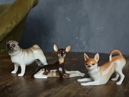 Скульптура Чихуахуа играющий Чара арт. 82.83950.00.1