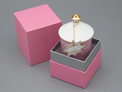 Подарочный набор Свеча ароматическая Идиллия Астра 2 аромат Ванильное небо, арт 81.33303.00.1