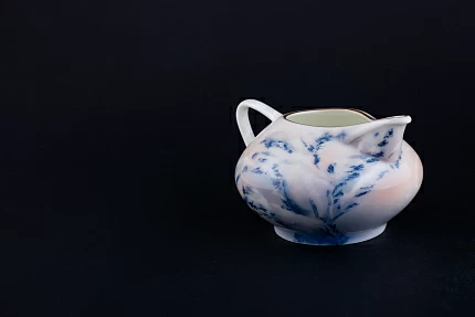 Сливочник Морозное утро на форме Купольная арт 40.03514.00.1