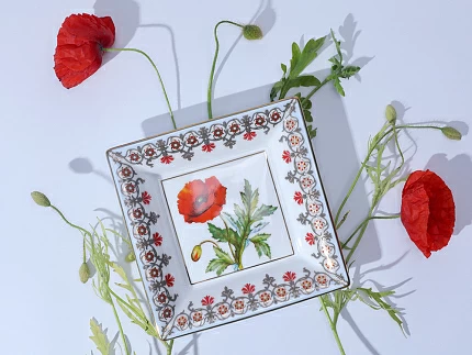 Подставка для мелочей в подарочной упаковке, форма Квадратная, рисунок Мак Восточный, арт 81.34216.00.1 Подставка для мелочей в подарочной упаковке, форма Квадратная, рисунок Мак Восточный, арт 81.34216.00.1