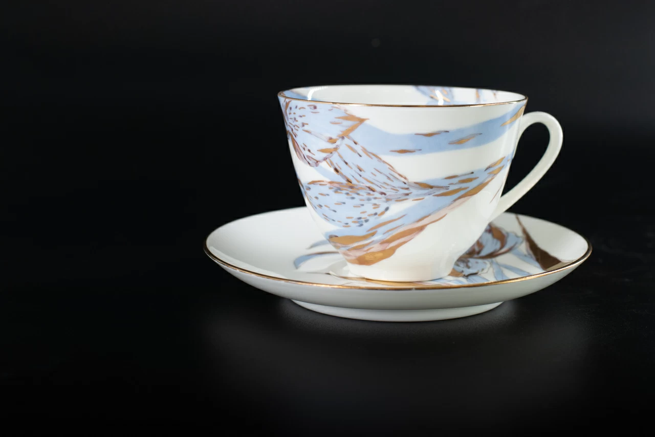 Чашка с блюдцем Любимые Цветы Модерна, на форме Весенняя, арт 61.21000.00.1, 