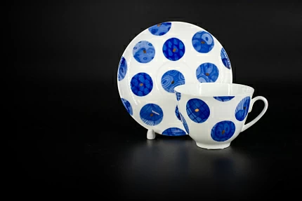 Чашка с блюдцем Мода, на форме Весенняя, арт 61.21006.00.1