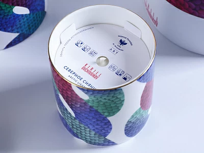 Свеча ароматическая в подарочной упаковке, форма top, рисунок Лунный змей, аромат Северное сияние, арт. 81.33150.00.1 Свеча ароматическая в подарочной упаковке, форма top, рисунок Лунный змей, аромат Северное сияние, арт. 81.33150.00.1