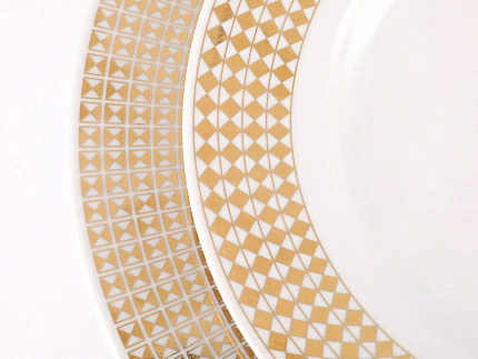 Тарелка мелкая 200 форма Гладкая рисунок Зазеркалье. Ромбы, арт. 80.99937.00.1 Тарелка мелкая 200 форма Гладкая рисунок Зазеркалье. Ромбы, арт. 80.99937.00.1