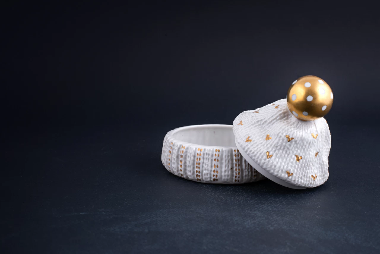 Шкатулка Детская шапочка, рисунок Золотой Помпон, арт 60.14116.00.1, 