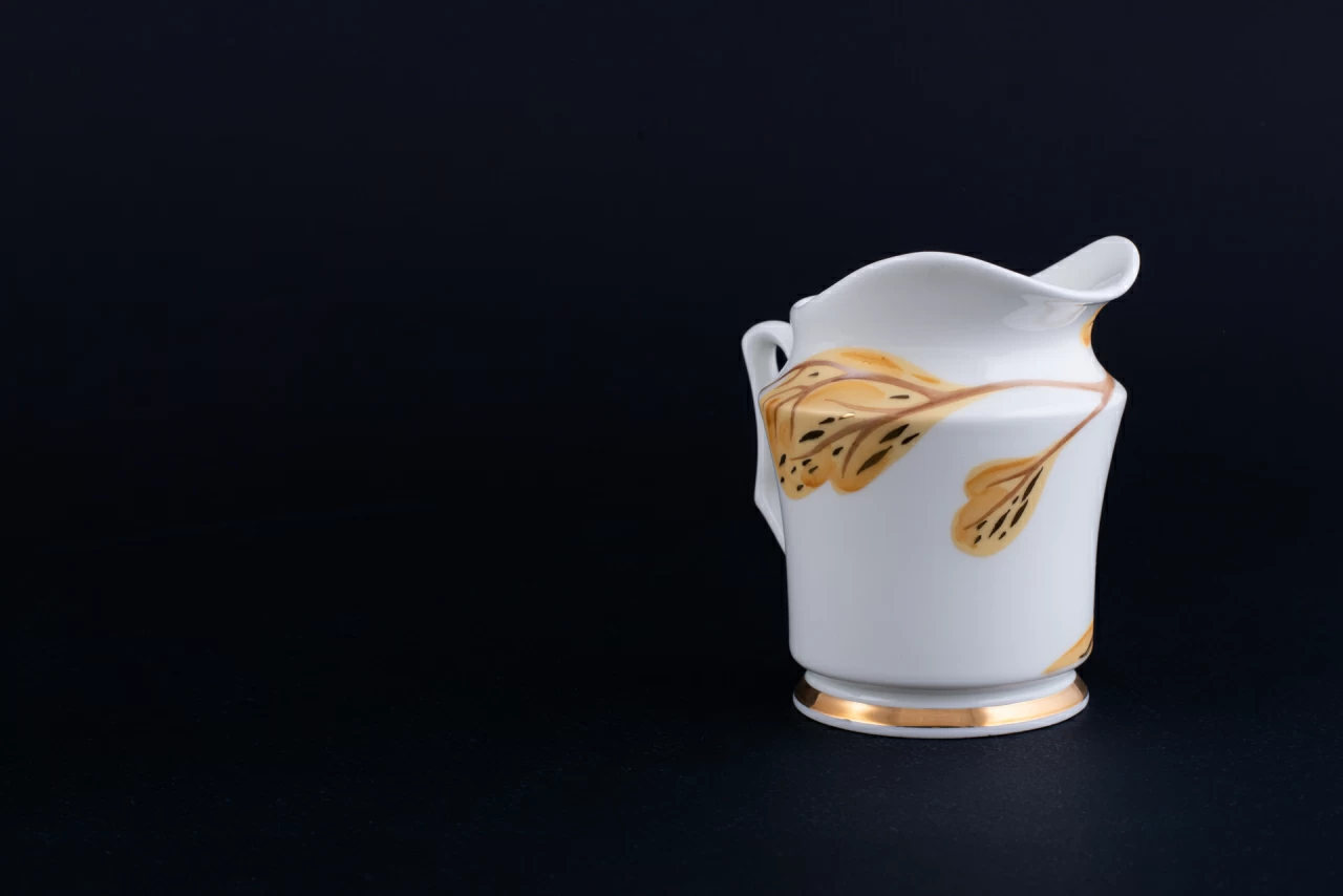 Сливочник Воспоминание о Петродворце на форме Юлия, арт 60.06578.00.1,  Сливочник Воспоминание о Петродворце на форме Юлия, арт 60.06578.00.1,