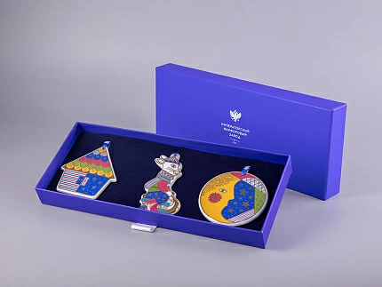 Подарочный набор Елочные игрушки Колядки 3 шт. арт. 81.30745.00.1 Подарочный набор Елочные игрушки Колядки 3 шт. арт. 81.30745.00.1