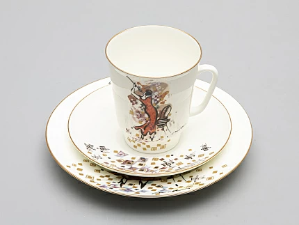 Трехпредметный комплект форма Майская рисунок "Семь нот от Миши Ленна" Си 165 мл арт. 81.30091.00.1 Трехпредметный комплект форма Майская рисунок "Семь нот от Миши Ленна" Си 165 мл арт. 81.30091.00.1