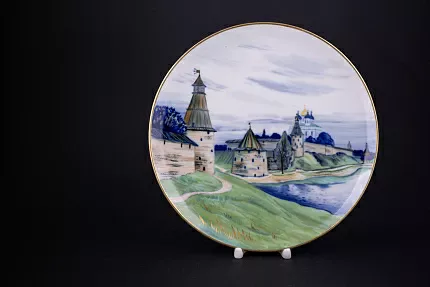 Блюдо Русский север. Псковский Кремль, на форме Эллипс, арт 60.13860.00.1