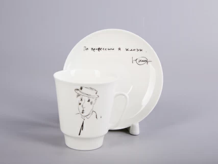 Чашка с блюдцем 165 мл форма Майская рисунок Автопортрет Юрия Никулина, арт. 81.30604.00.1,  Чашка с блюдцем 165 мл форма Майская рисунок Автопортрет Юрия Никулина, арт. 81.30604.00.1,