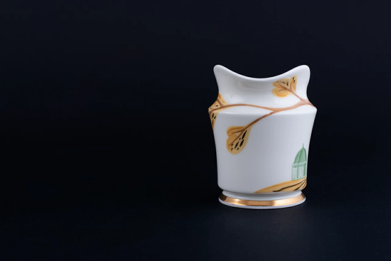 Сервиз кофейный Воспоминание о Петродворце на форме Юлия, арт 61.20969.00.1,  Сервиз кофейный Воспоминание о Петродворце на форме Юлия, арт 61.20969.00.1,