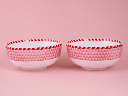 Набор салатников 2шт 160 мм, форма Восточная, рисунок Зимняя история (розовый) арт. 81.11371.00.1, 