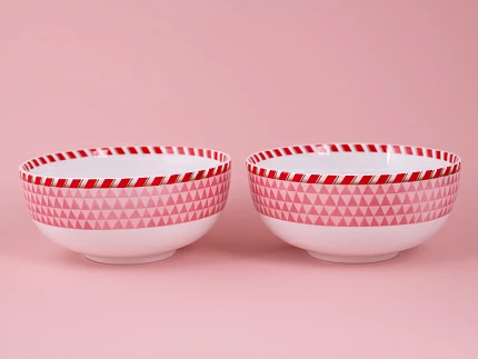 Набор салатников 2шт 160 мм, форма Восточная, рисунок Зимняя история (розовый) арт. 81.11371.00.1