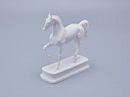 Скульптура в подарочной упаковке, форма Конь Липицциан, рисунок Белый арт. 81.18630.00.1