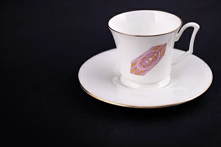 Чашка с блюдцем кофейная, рисунок Конфета Лакомка, форма Юлия, арт 61.21052.00.1
