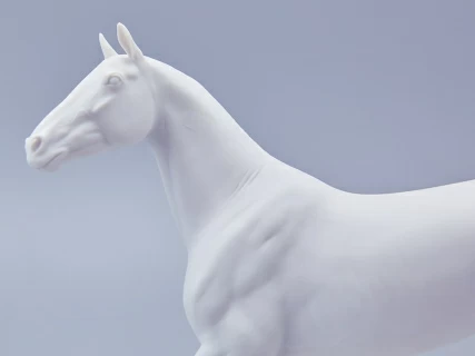 Скульптура в подарочной упаковке, форма Конь Ахалтекинский, рисунок Белый, арт. 81.18627.00.1, 