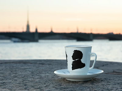 Чашка с блюдцем 165 мл форма Майская рисунок Русские писатели Пушкин, арт. 81.31157.00.1