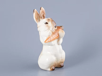 Скульптура Заяц с морковкой № 1 арт. 82.01962.00.1