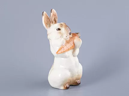 Скульптура Заяц с морковкой № 1 арт. 82.01962.00.1
