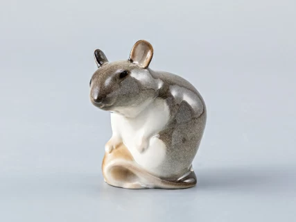 Скульптура форма Мышь с орехом рисунок Палевая арт. 82.61111.00.1, 