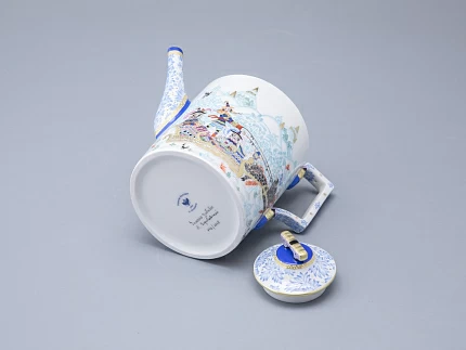 Сервиз чайный форма Гербовая рисунок Зимние забавы, 4 персоны 10 предметов арт. 81.20899.00.1 Сервиз чайный форма Гербовая рисунок Зимние забавы, 4 персоны 10 предметов арт. 81.20899.00.1