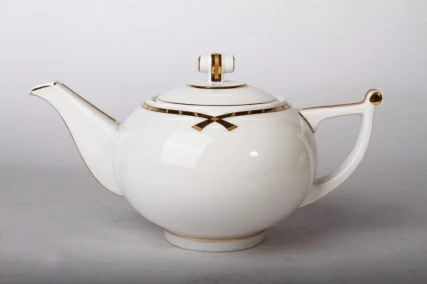 Чайник форма Кострома рисунок Золото на белом арт. 60.05113.00.5, 