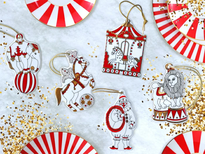 Елочная игрушка Гранд цирк в подарочной упаковке, рисунок Карусель арт 81.34388.00.1, 