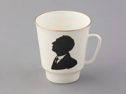 Чашка с блюдцем 165 мл форма Майская рисунок Русские писатели Блок, арт. 81.33298.00.1, 