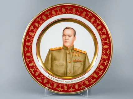 Декоративная тарелка 300 мм Маршал Жуков Г.К., форма Mazarin, арт 80.99481.00.1, 