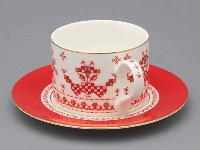 Чашка с блюдцем 250 мл форма Премиум рисунок Петушки-гребешки, арт 81.33558.00.1, 