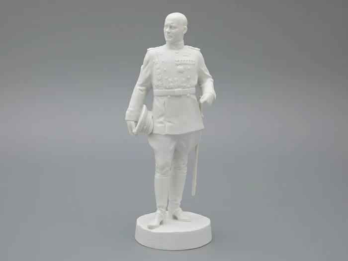 Скульптура Маршал Конев И.С., в подарочной упаковке, Белый бисквит, арт. 81.33454.00.1, 