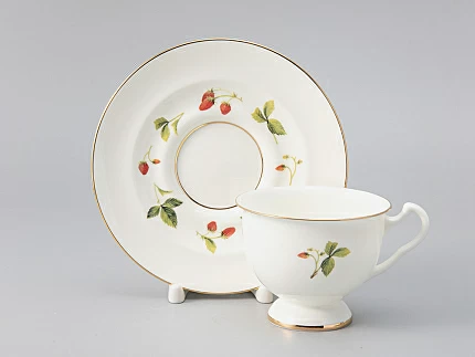 Сервиз чайный форма Айседора рисунок Цветы и ягоды, 6 персон 14 предметов, арт. 81.27538.00.1