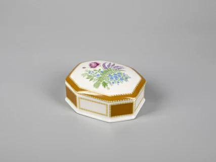 Туалетная коробочка форма Граненая рисунок Люпины арт. 80.59240.00.1, 