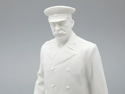 Скульптура Генералиссимус Сталин И.В., в подарочной упаковке, Белый бисквит, арт. 81.33452.00.1