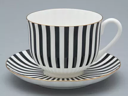 Чашка с блюдцем чайная форма Ландыш рисунок Да и нет Черный, арт. 81.32283.00.1