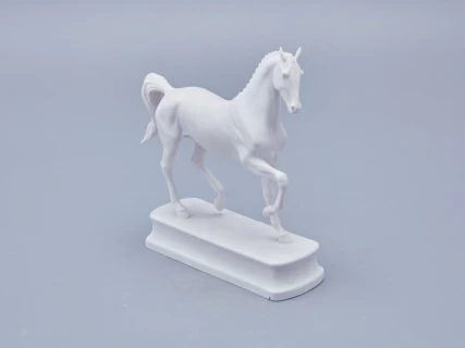 Скульптура в подарочной упаковке, форма Конь Липицциан, рисунок Белый арт. 81.18630.00.1, 