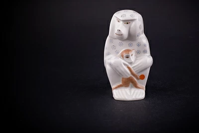 Скульптура Павиан с детенышем, Снежинки, арт 62.08841.00.1